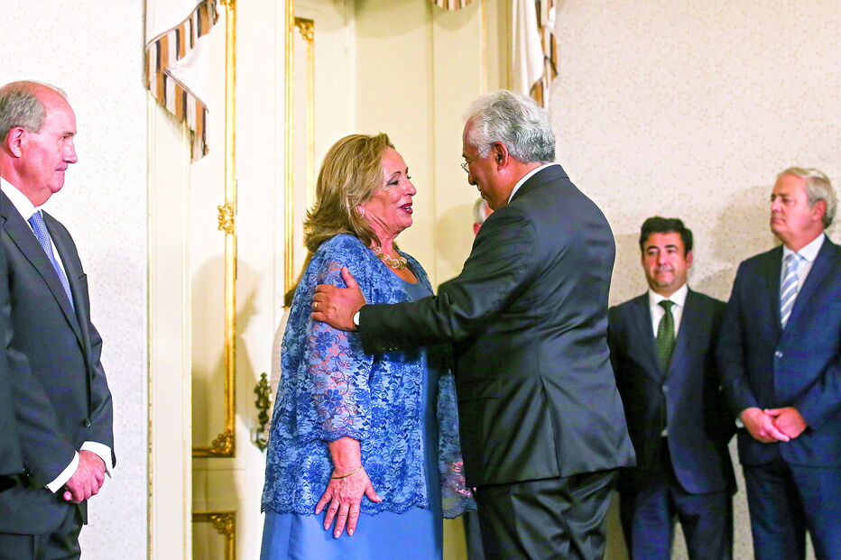 Lucília Gago, procuradora-geral da República, recusa que a nova diretiva lhe confira mais poderes e garante que as investigações vão prosseguir 