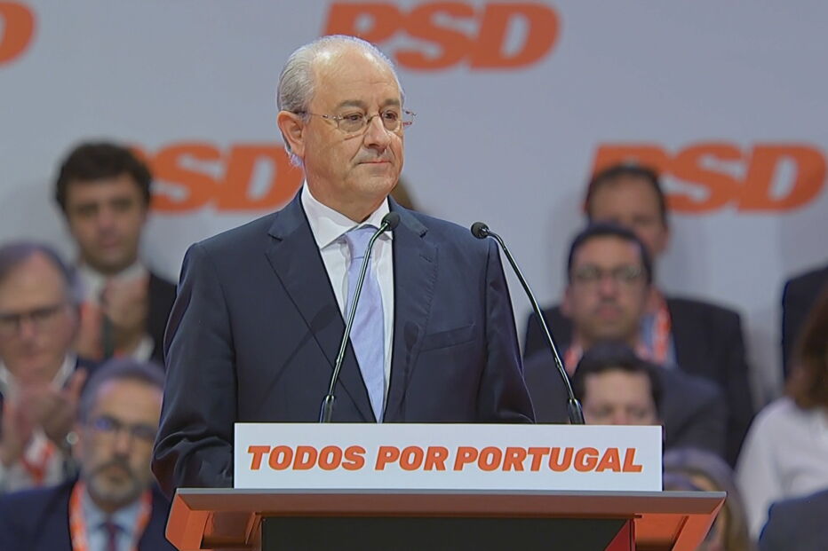 Rui Rio aplaudido de pé no encerramento do 38.º Congresso do PSD