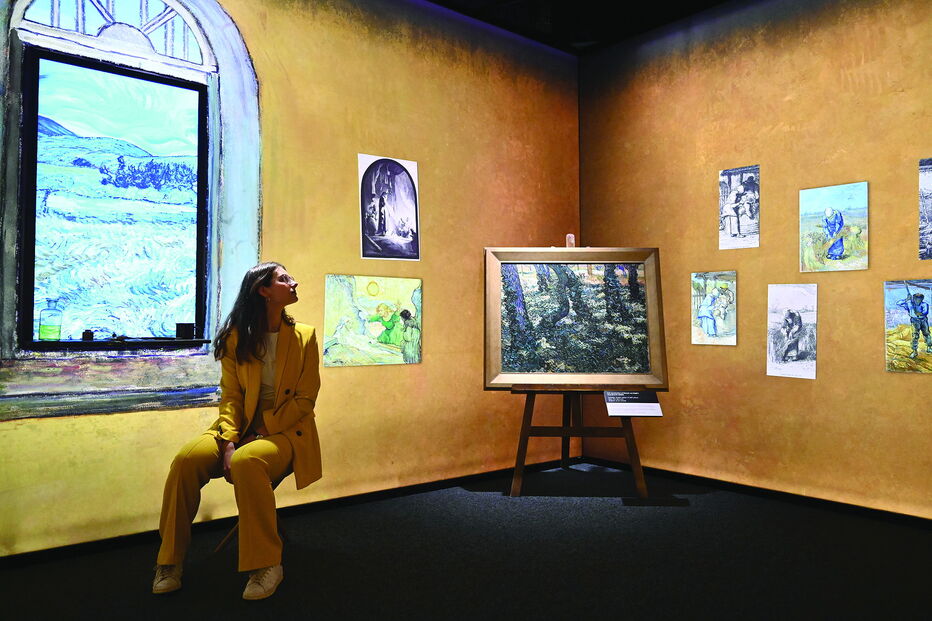 Exposição interativa ‘Meet Vincent van Gogh’ convida os visitantes a conhecer a vida do artista 