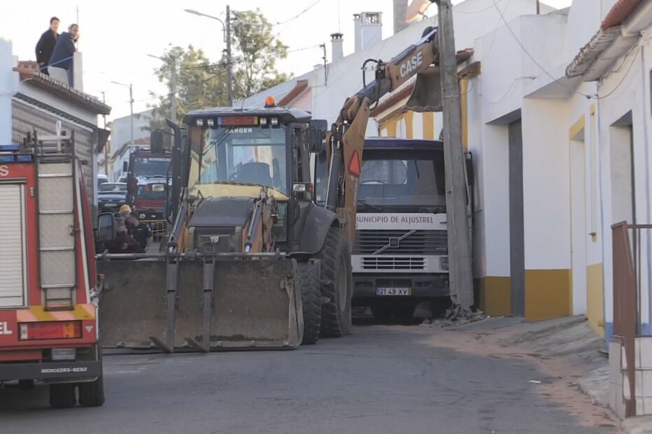 2020-02-10_17_27_20 Homem morre esmagado por camião em Aljustrel.jpg