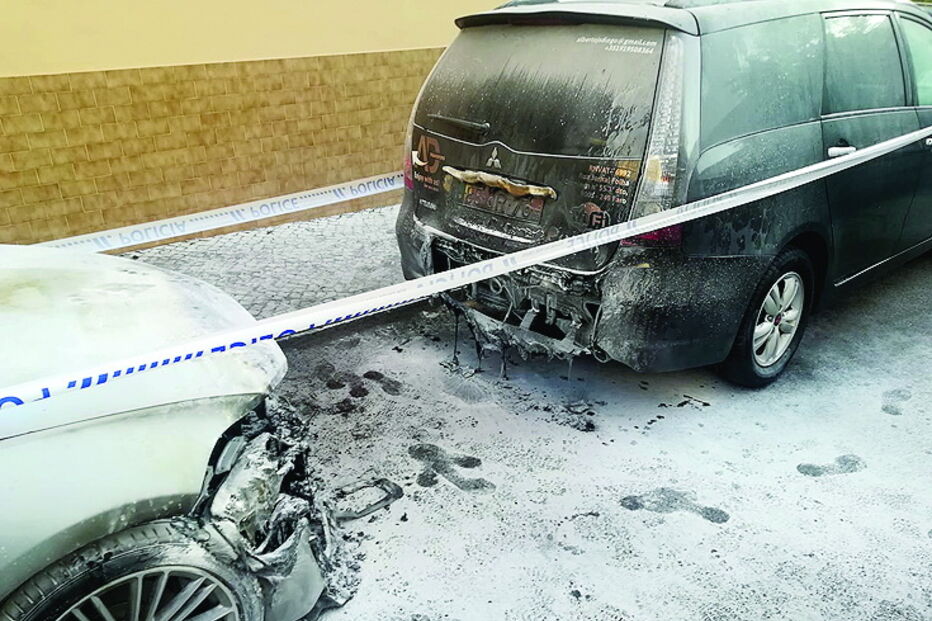 Fogo posto em carros e caixotes do lixo alarma moradores de Faro