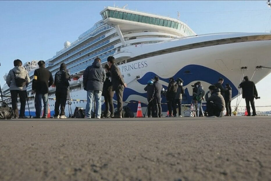 2020-02-12_16_54_10 Sobe para 175 o número de infetados por coronavírus em cruzeiro no Japão.jpg