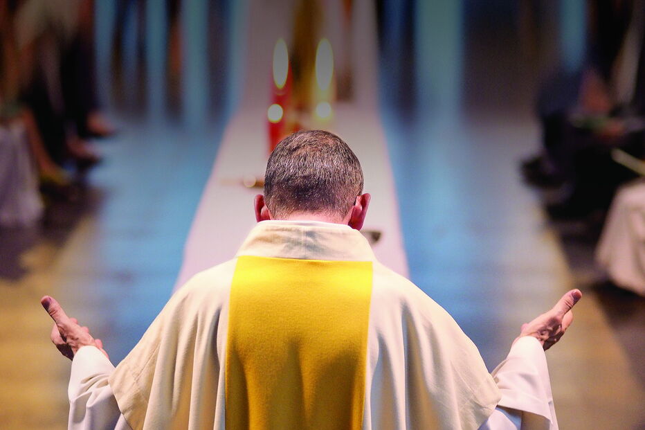 Celebrações católicas vão, a partir de domingo, ficar marcadas pela eutanásia 