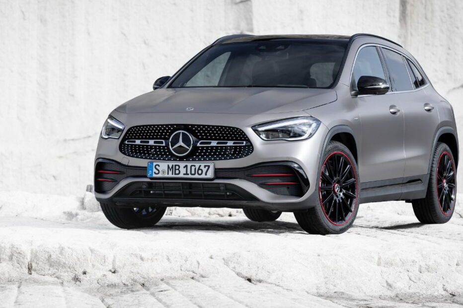 2019-12-11_17_30_19 Copy of 2021-Mercedes-Benz-GLA-14_1.jpg