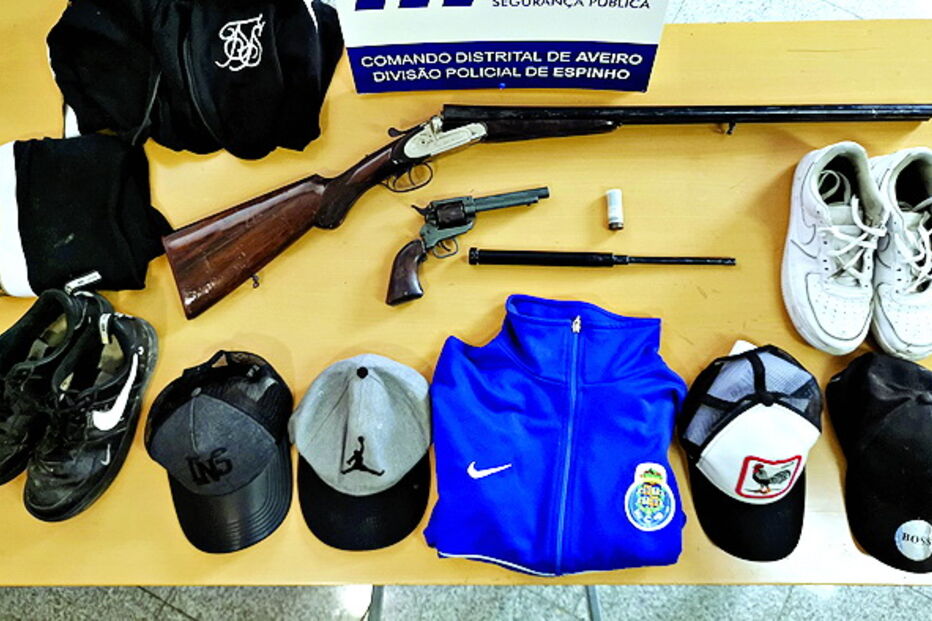 PSP apreendeu armas a dois jovens suspeitos de roubos na cidade  