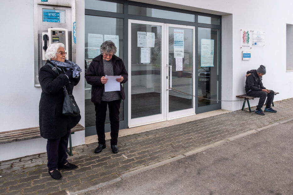 População de São Teotónio protesta contra falta de médicos no centro de saúde