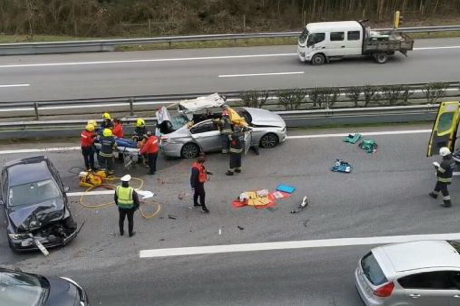 Acidente na A4 em Paredes faz três feridos