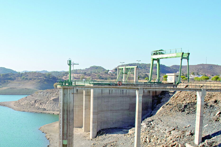 Odeleite, na bacia hidrográfica do rio Guadiana, registava 40% de volume 