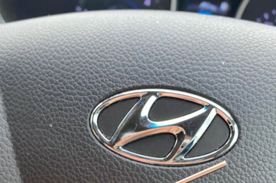 Mãe em choque ao encontrar ferro dentro de hambúrguer do McDonald's