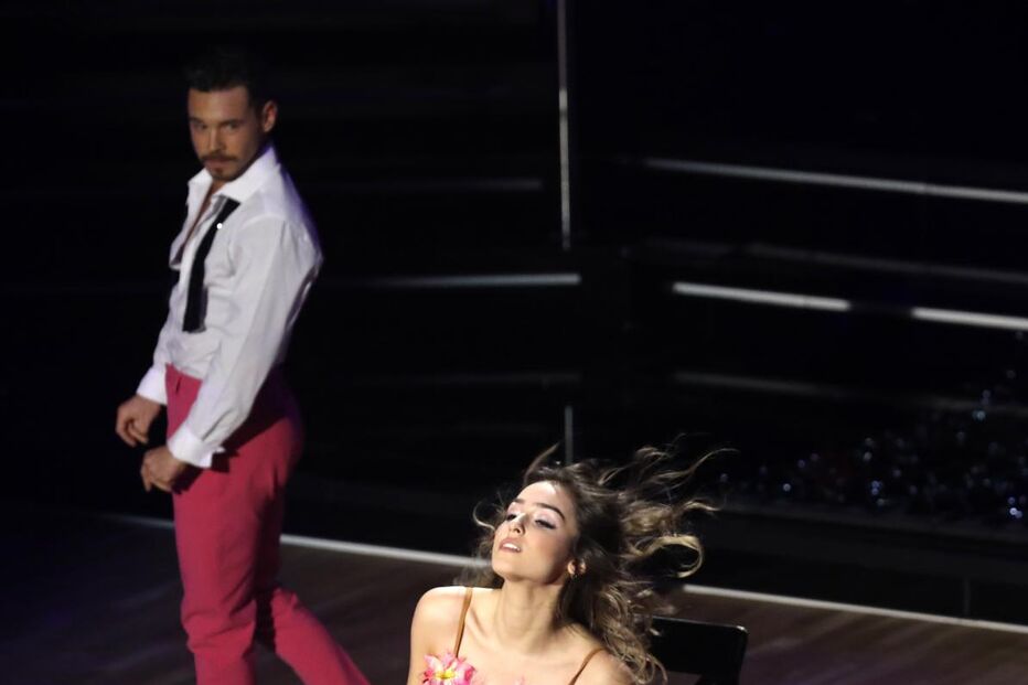 Angie Costa e Vadim Potapov em 'Dança com as Estrelas'