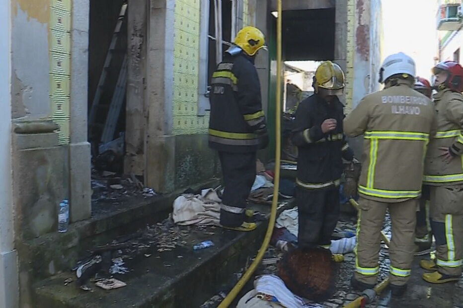Incêndio em casa fere casal de idosos em Ílhavo