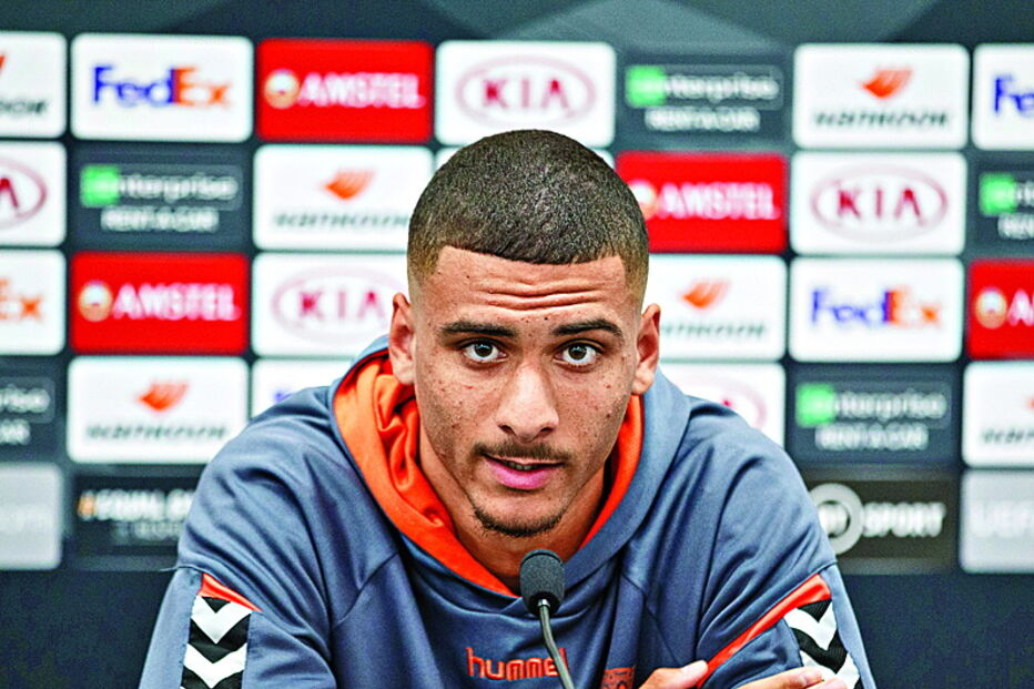 Jovem central David Carmo pode fazer primeiro jogo nas competições europeias