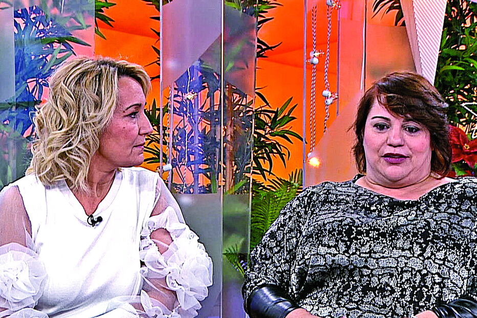 Sandra Oliveira (à direita) esteve no Manhã CM, com Madalena Silva, e revelou o terror que viveu às mãos do marido 