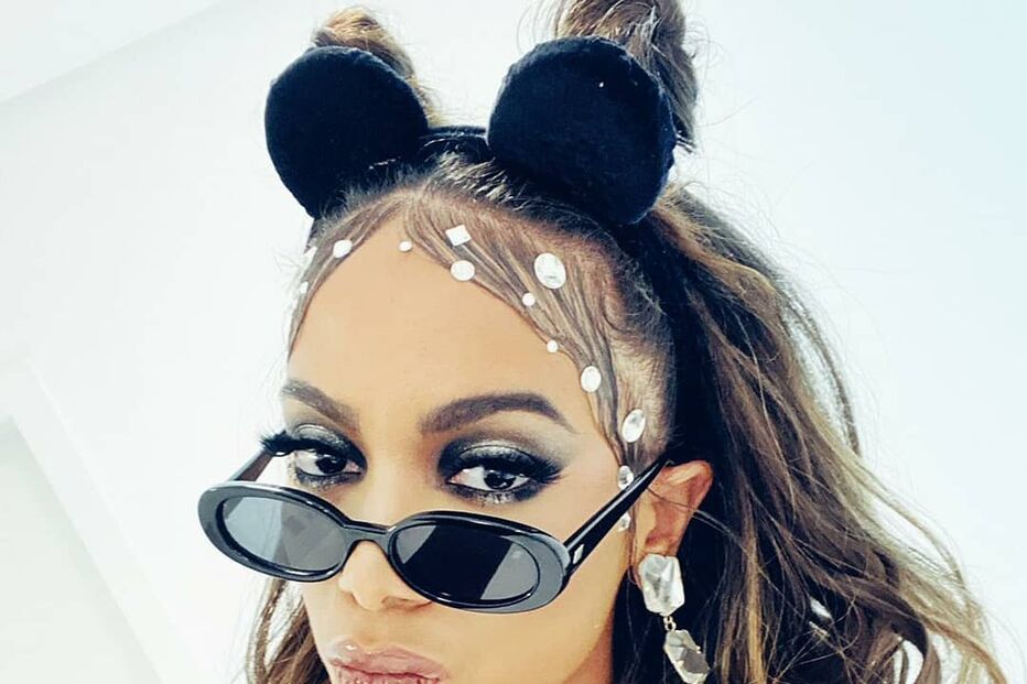 Anitta pronta para o carnaval