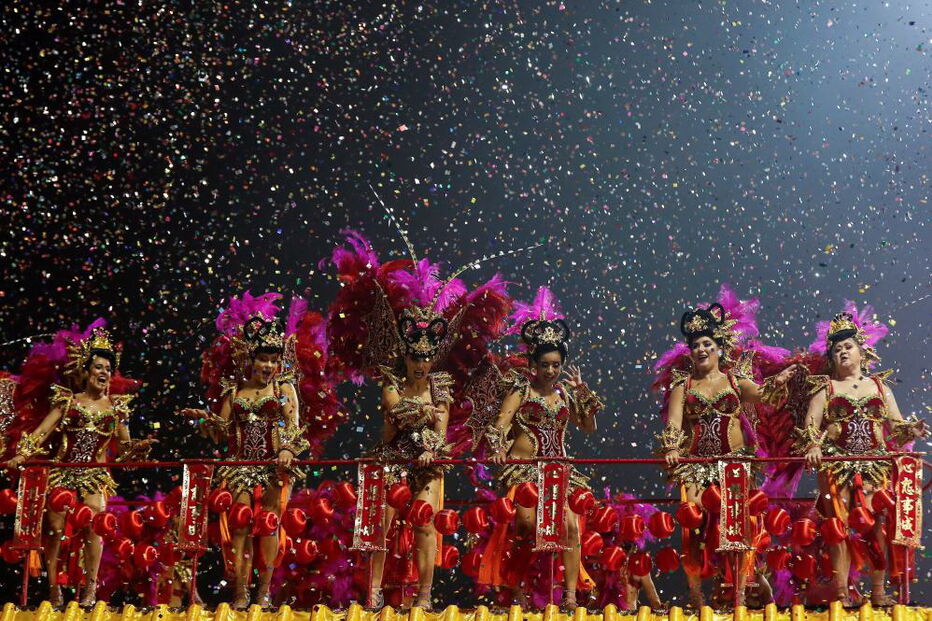 Carnaval de São Paulo no Brasil reúne 15 milhões de foliões