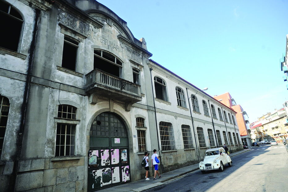 Fábrica da Confiança é para reabilitar e alojar alunos 