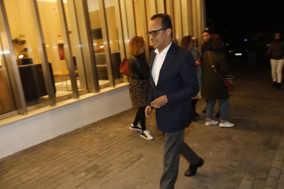 Ricardo Costa, irmão do primeiro-ministro António Costa, no velório de Laura Ferreira, mulher de Passos Coelho