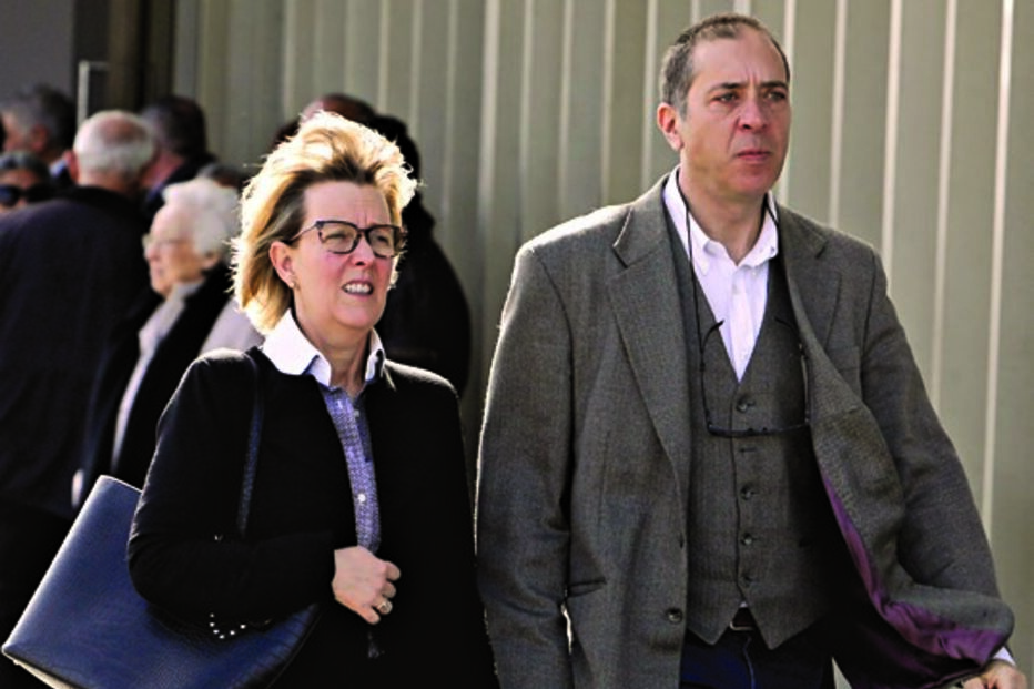 Maria Luís Albuquerque com o marido António