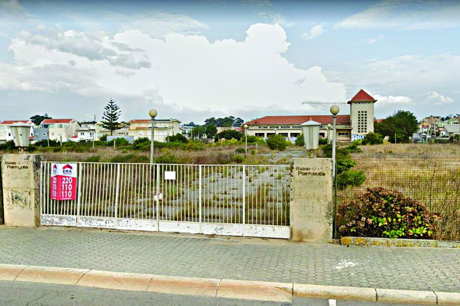 Terreno em Miramar, Gaia, fica situado ao pé do mar 