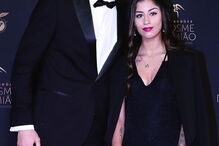 Ferro, com a namorada, foi o jogador de futebol revelação do ano  