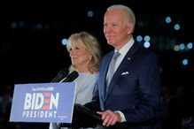 Biden mais perto da nomeação após vitória em fase decisiva das primárias democratas nos EUA