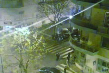 Confusão fotografada por um dos moradores foi repelida pela PSP