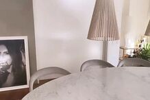 Simão Sabrosa e Vanessa em nova casa de luxo   