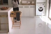 Simão Sabrosa e Vanessa em nova casa de luxo   