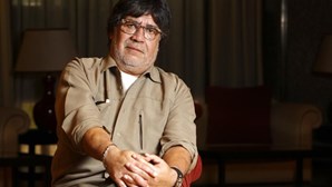 Morreu o escritor Luís Sepúlveda, vítima de coronavírus