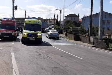 Jovem de 17 anos morre em colisão entre mota e carro em Estarreja