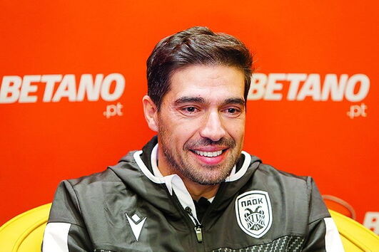 Abel Ferreira é o técnico do Paok 