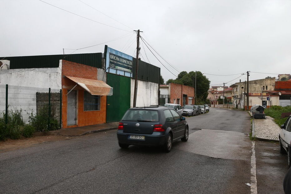 Três jovens feridos após agressões com garrafa de vidro em Loures
