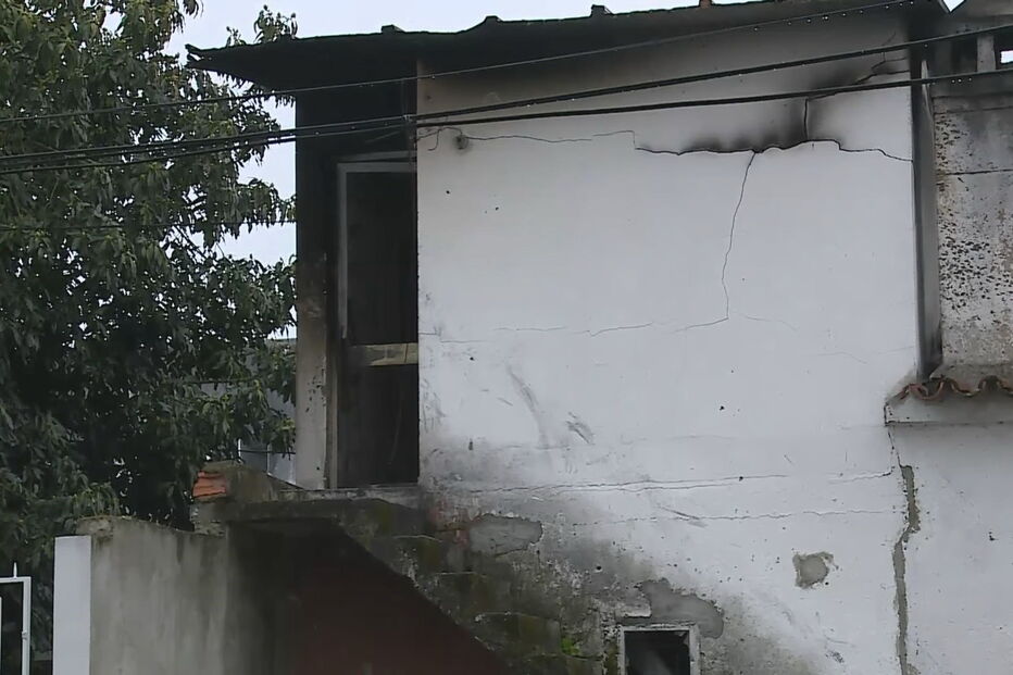 2020-03-01_12_09_15 Incêndio em alojamento, Leiria.jpg