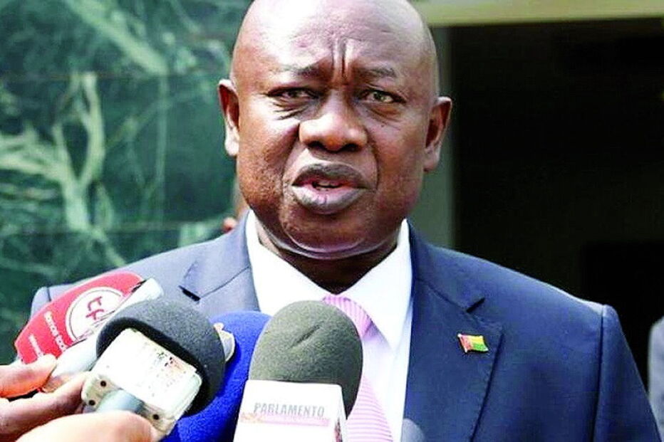 Cipriano Cassamá tomou posse como presidente  interino da Guiné-Bissau na sexta-feira. Volta a assumir o cargo de presidente do parlamento 