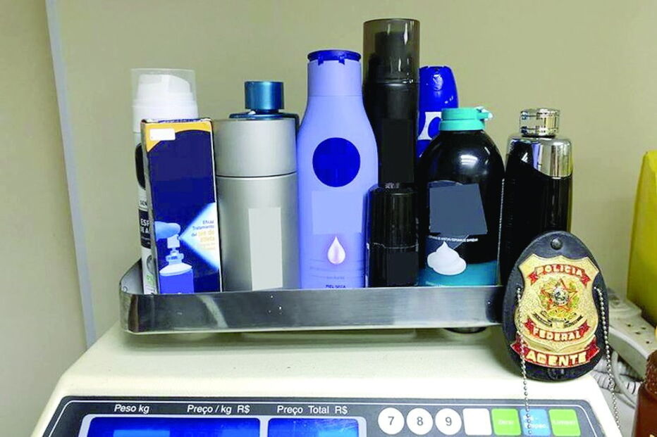 Eletricista português preso com 2,5 quilos de ‘coca’ oculta em cosméticos no Brasil