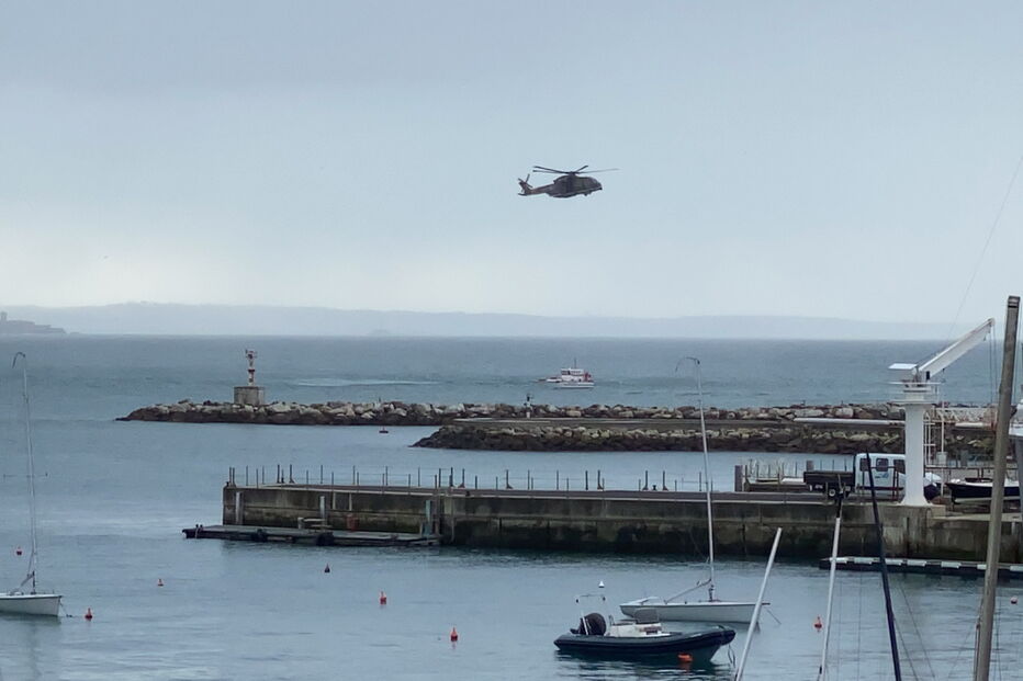 Operações de busca mobilizaram um helicóptero da Força Aérea