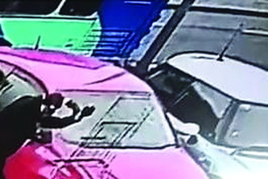 Mecânico ‘agredido’ por carrinho de supermercado