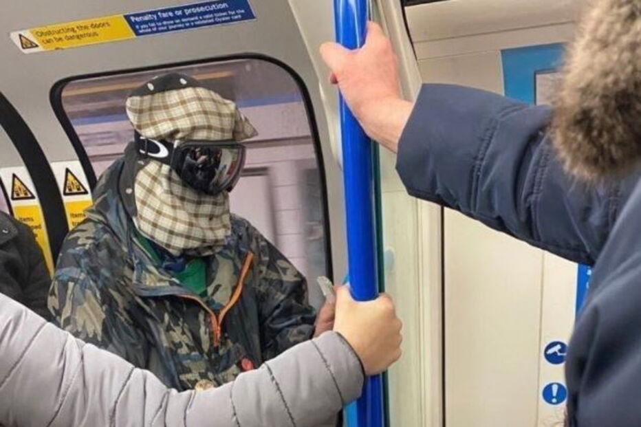 No Reino Unido instala-se o pânico e improvisam-se máscaras contra o coronavírus