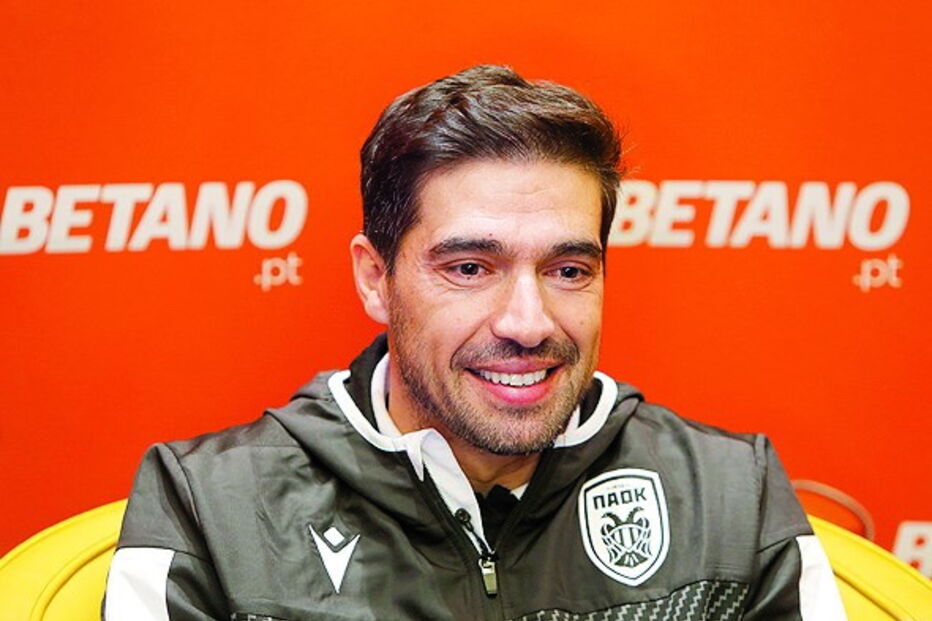 Abel Ferreira é o técnico do Paok 