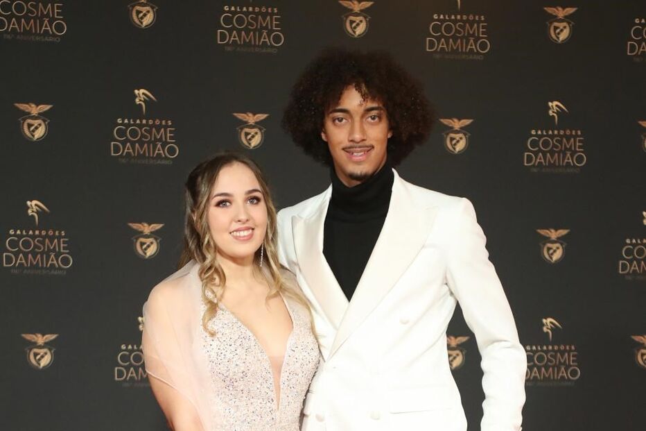 Tomás Tavares e a namorada 