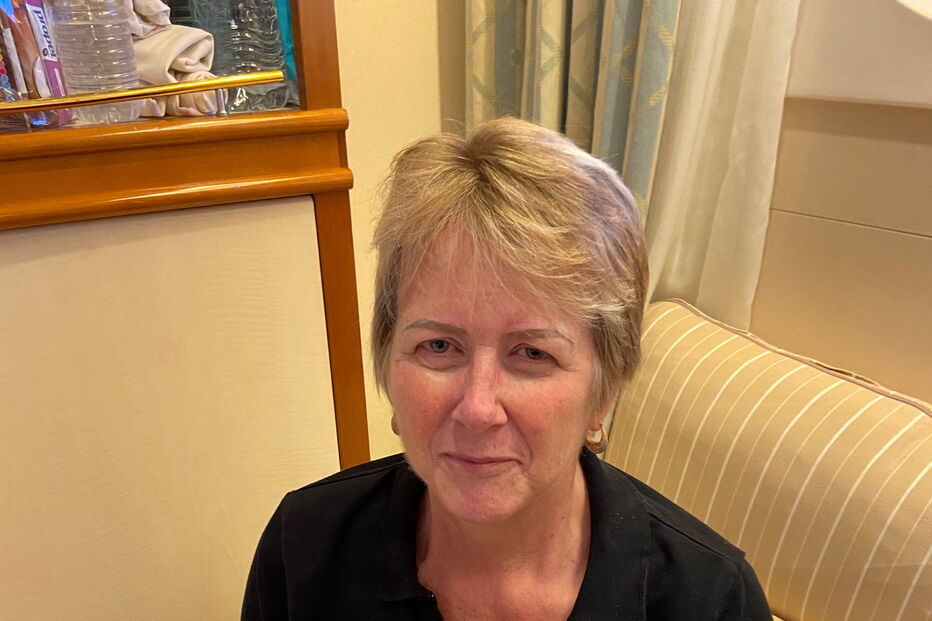 Kari Kolstoe, doente com cancro a bordo de cruzeiro na Califórnia com casos de coronavírus