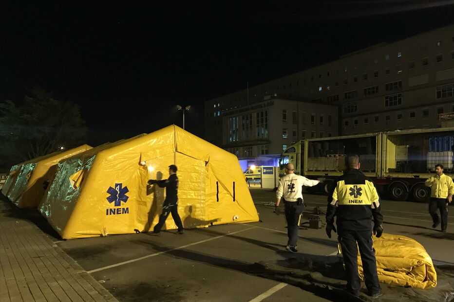 Hospital de campanha do INEM no São João	