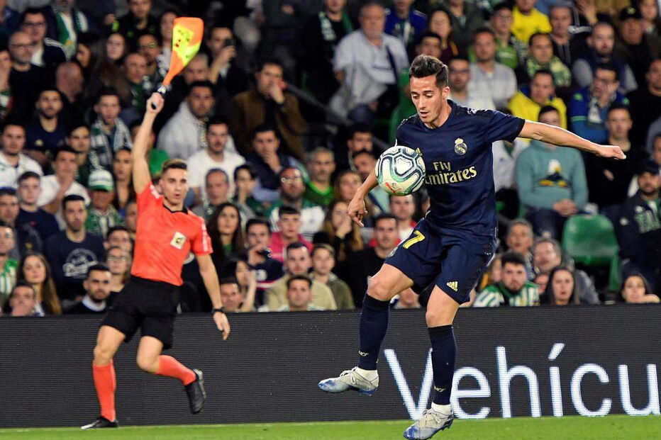 Real Madrid perde com Bétis e 'entrega' liderança isolada ao FC Barcelona