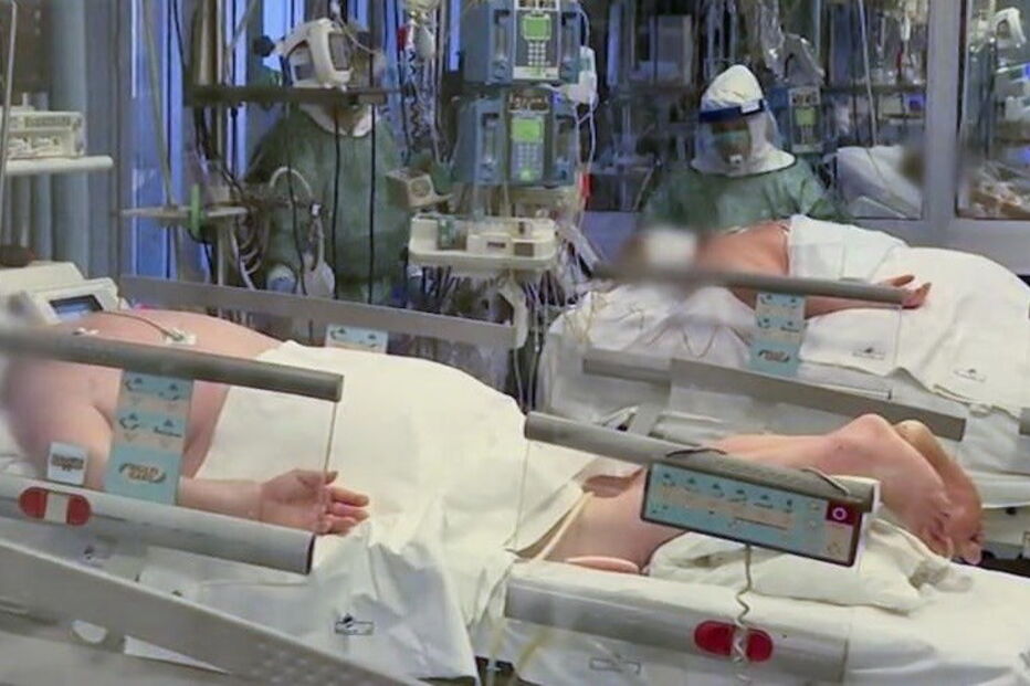 Médico italiano compara surto de coronavírus à guerra. As imagens arrepiantes dos hospitais em Itália