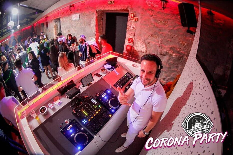 Bar em Santa Maria da Feira organiza festa temática sobre o coronavírus