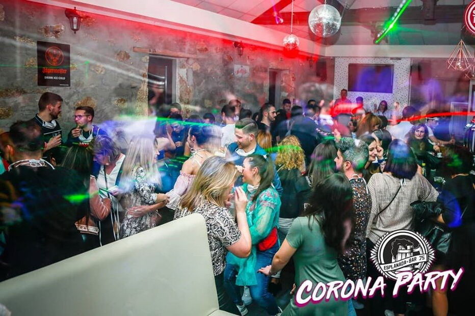 Bar em Santa Maria da Feira organiza festa temática sobre o coronavírus
