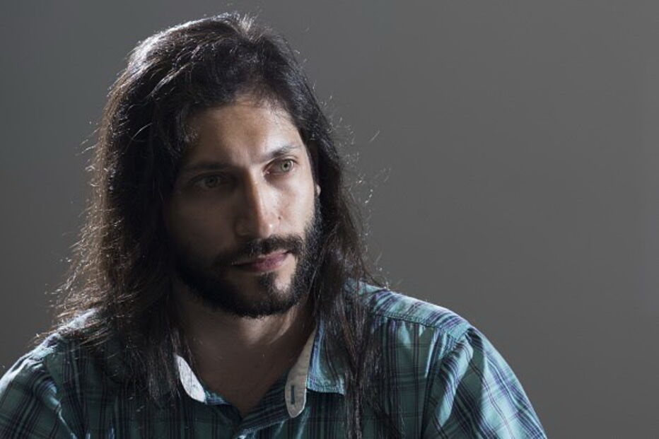 Deputado da oposição Renzo Prieto