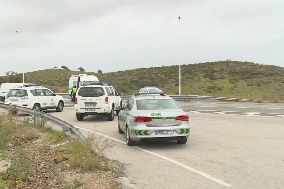 2020-03-17_15_16_46 Controlo na fronteira de Castro Marim.jpg