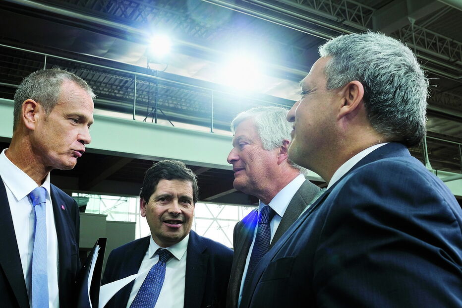 Miguel Maya (à esquerda, do BCP), António Ramalho (Novo Banco), Pablo Forero (BPI) e Paulo Macedo (CGD) estudam  mecanismo de apoio