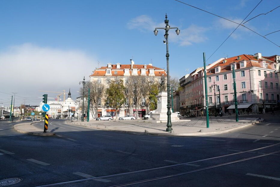 Ruas de Lisboa quase desertas